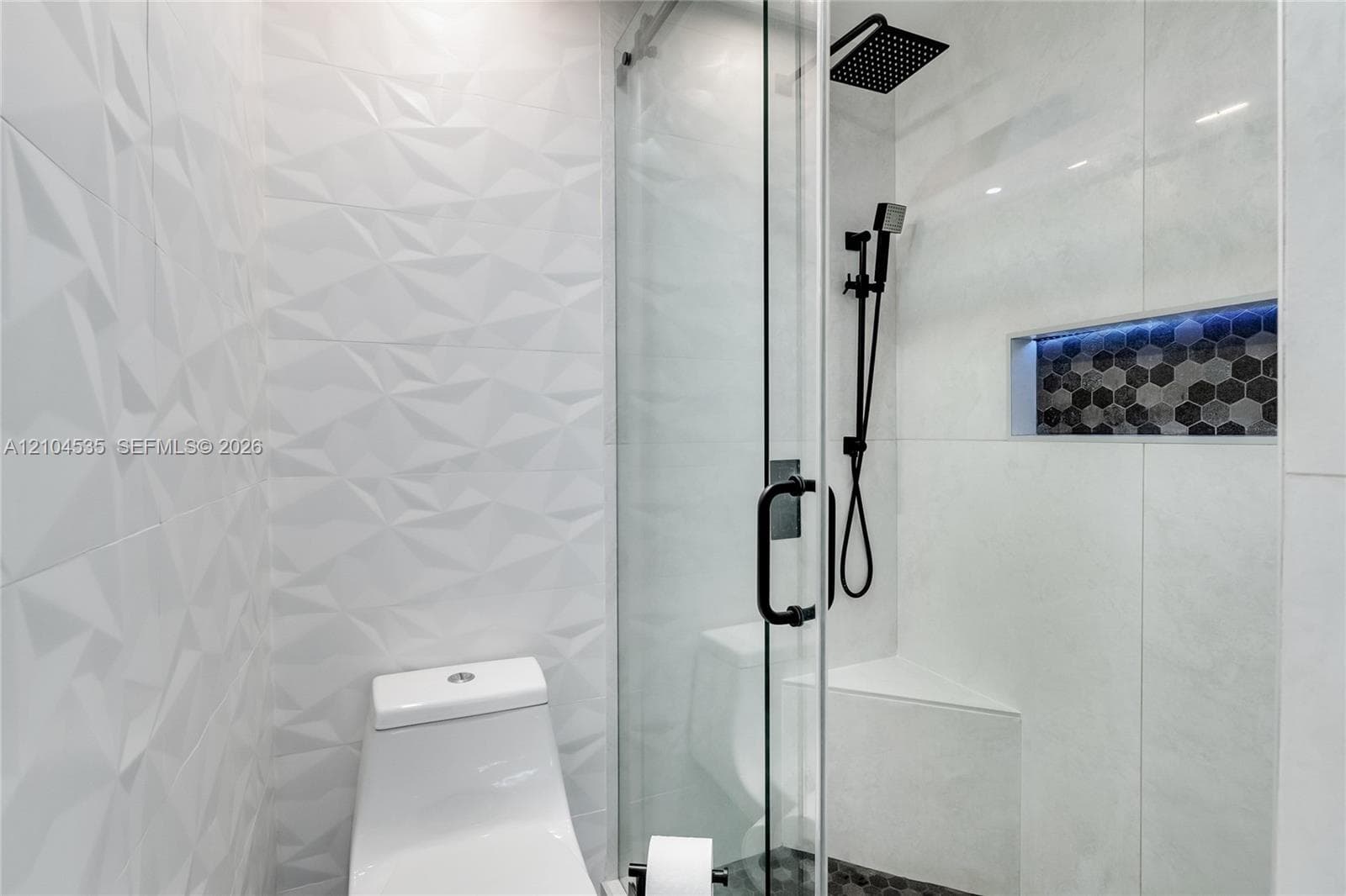 COSTAIN VILLAS · #211-21 in Aventura - Photo 10