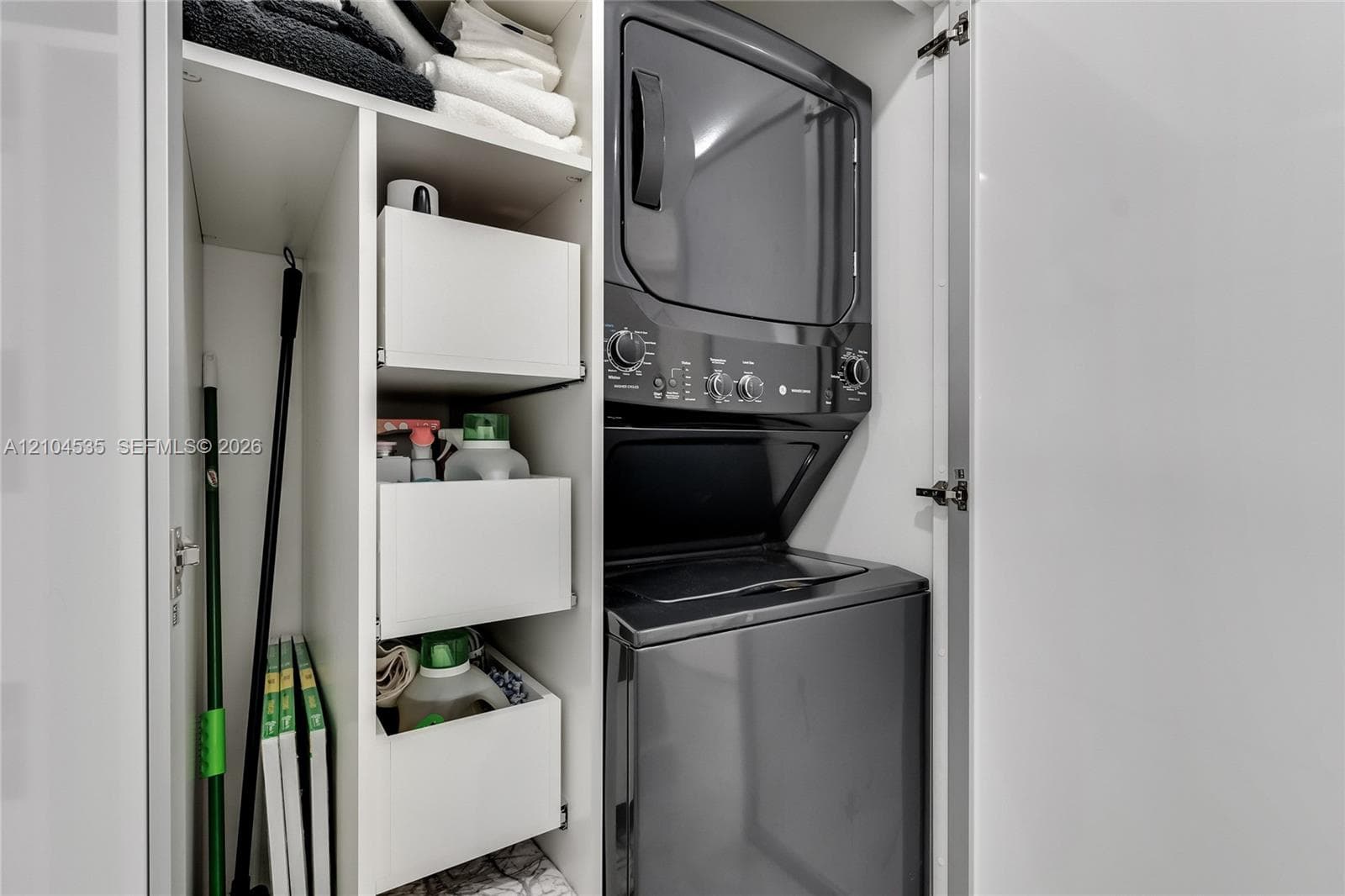 COSTAIN VILLAS · #211-21 in Aventura - Photo 14