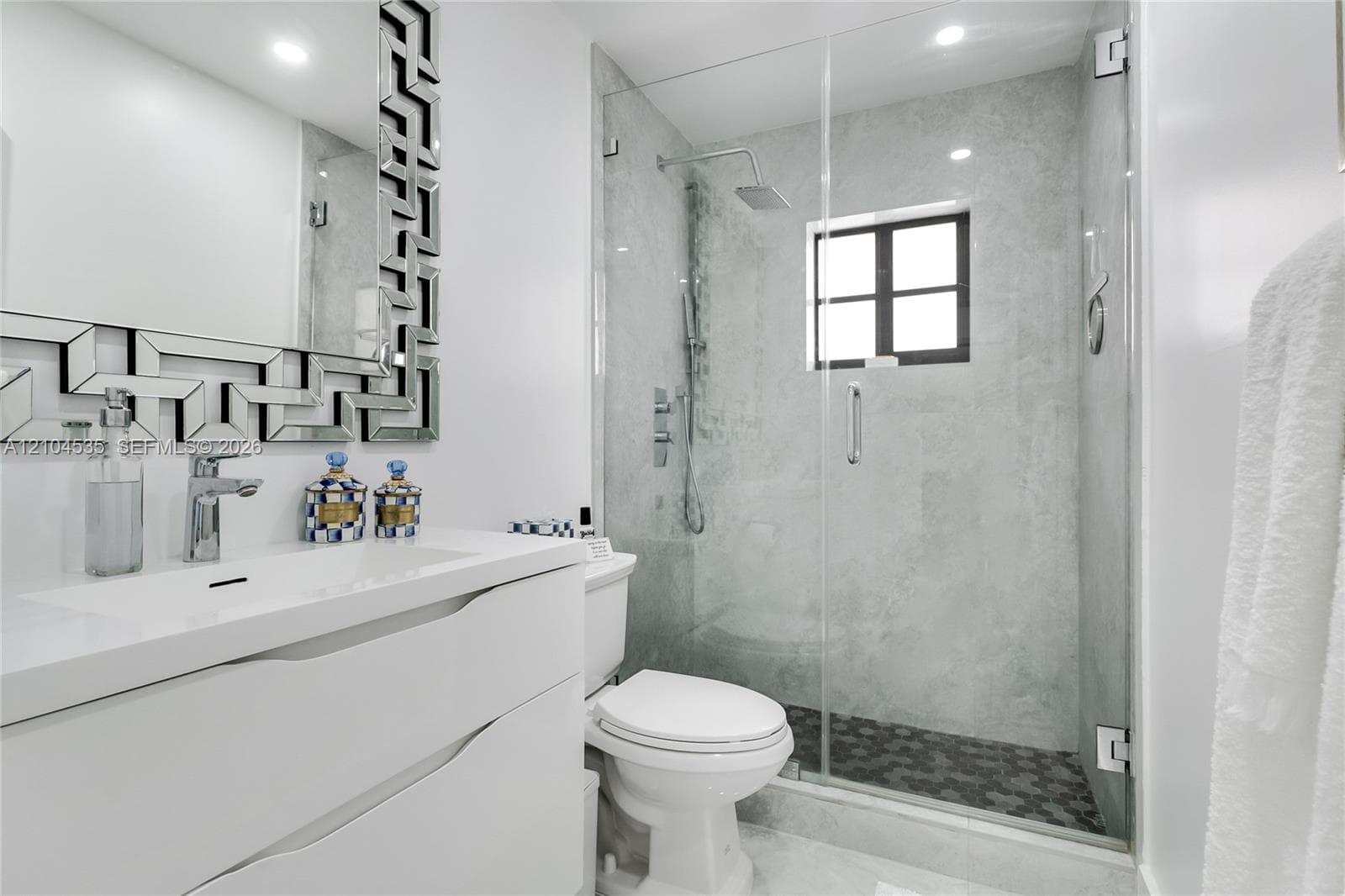 COSTAIN VILLAS · #211-21 in Aventura - Photo 15