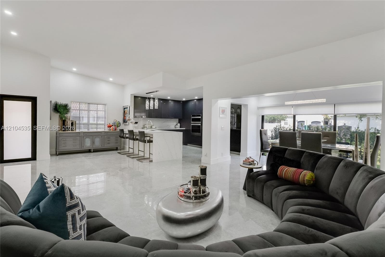 COSTAIN VILLAS · #211-21 in Aventura - Photo 4
