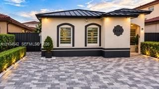 8137 NW 199th Ter #0 photo 2