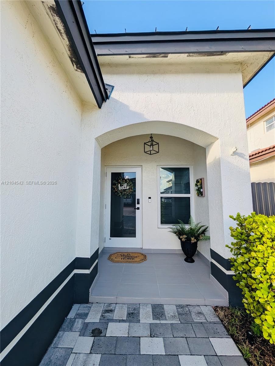 8137 NW 199th Ter #0 photo 4