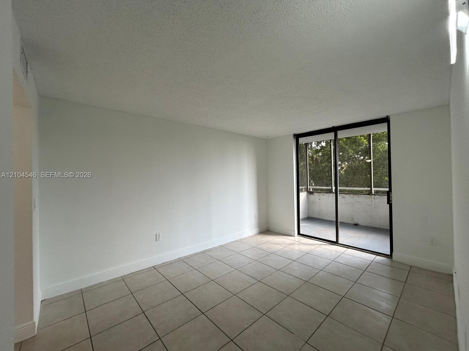 VERABELLA FALLS CONDO · #B-417 in Miami - Photo 22