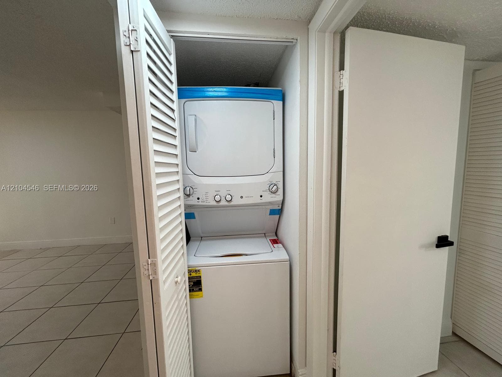 VERABELLA FALLS CONDO · #B-417 in Miami - Photo 11