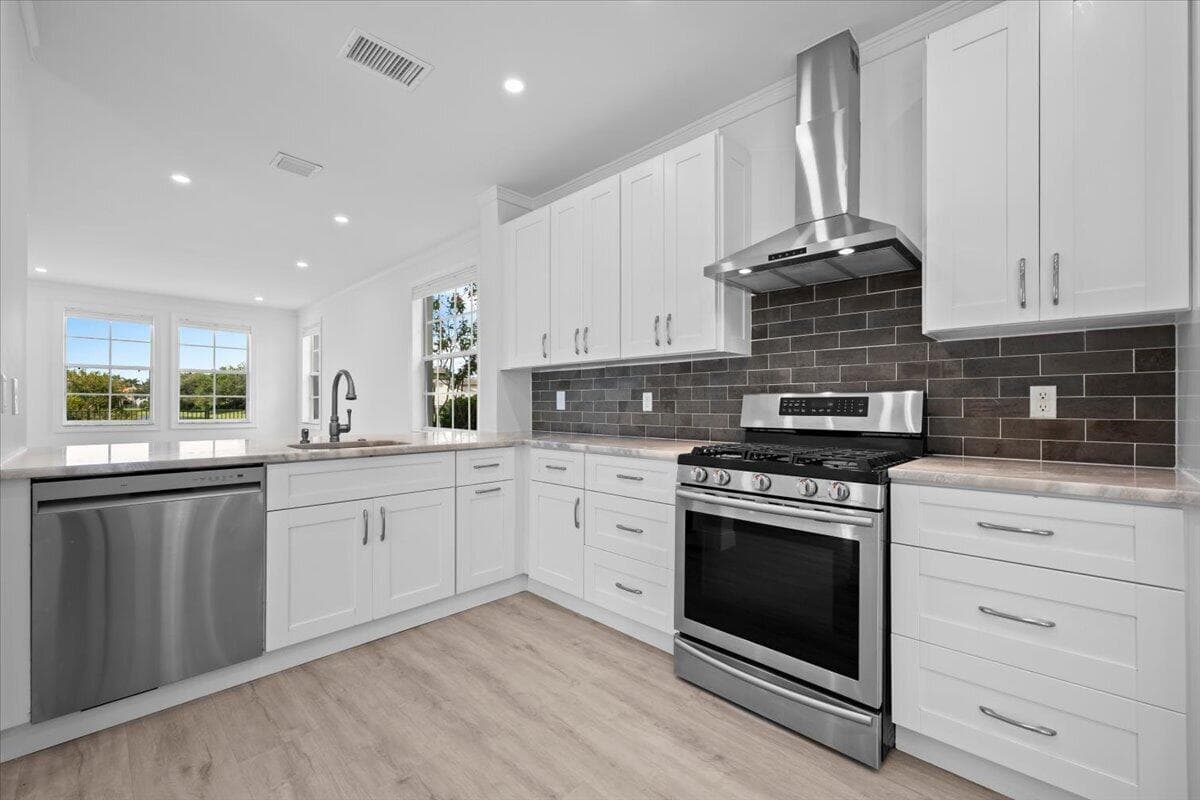 Modern Chef's Kitchen