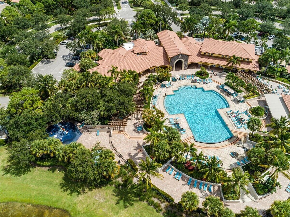 Resort-Like Facilities 2