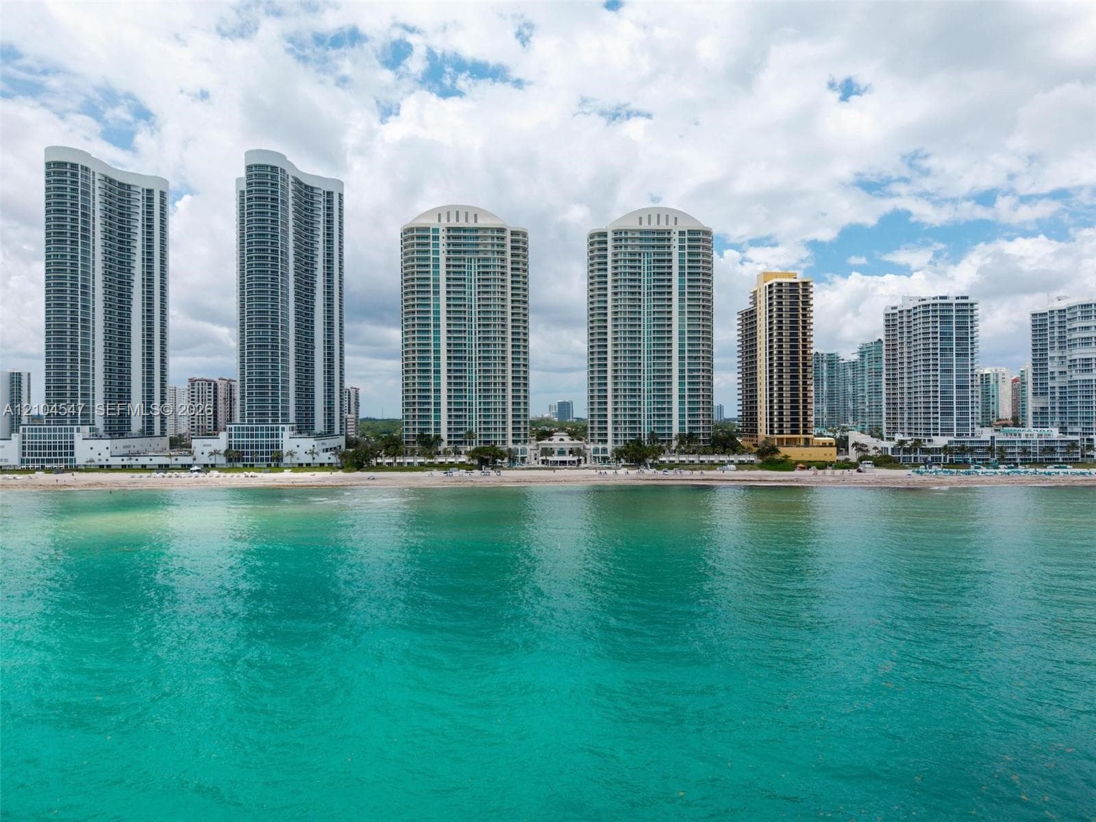 Turnberry Ocean Colony · #1401 in Sunny Isles Beach - Photo 73