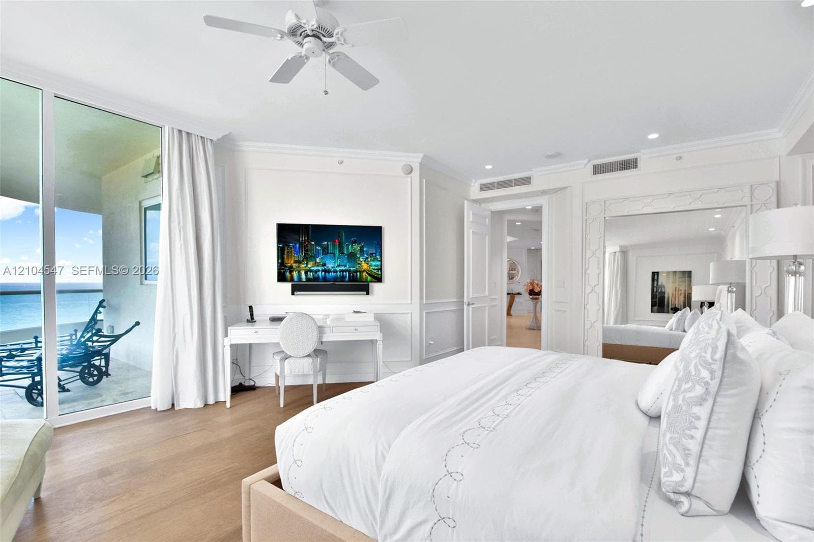 Turnberry Ocean Colony · #1401 in Sunny Isles Beach - Photo 32