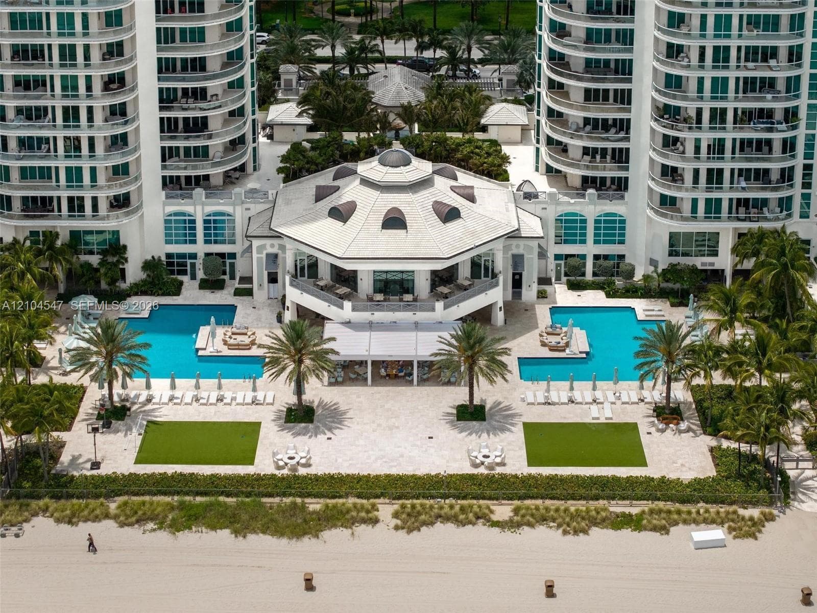 Turnberry Ocean Colony · #1401 in Sunny Isles Beach - Photo 79