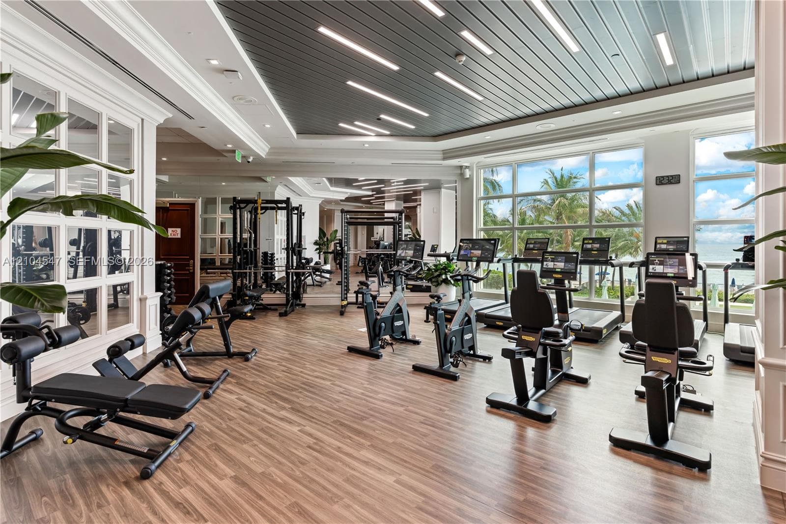 Turnberry Ocean Colony · #1401 in Sunny Isles Beach - Photo 55