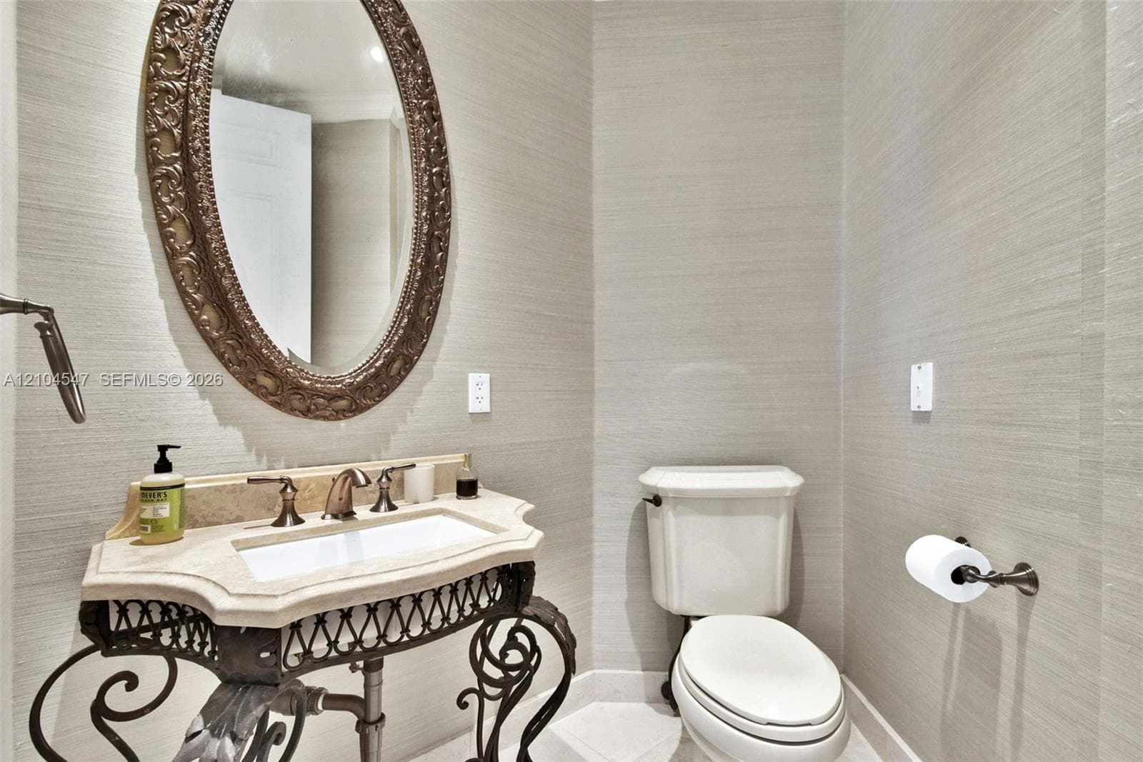 Turnberry Ocean Colony · #1401 in Sunny Isles Beach - Photo 29