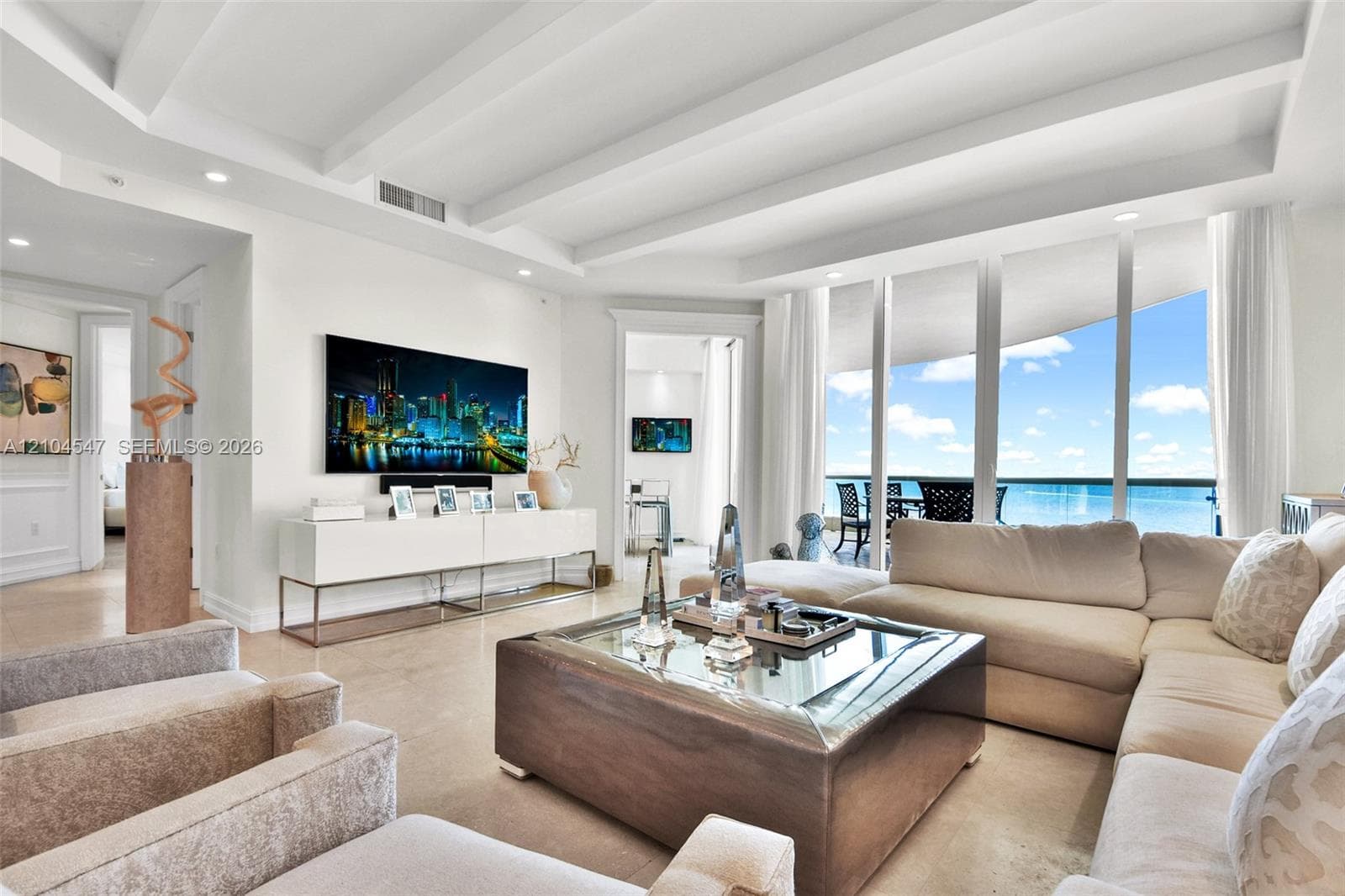 Turnberry Ocean Colony · #1401 in Sunny Isles Beach - Photo 8