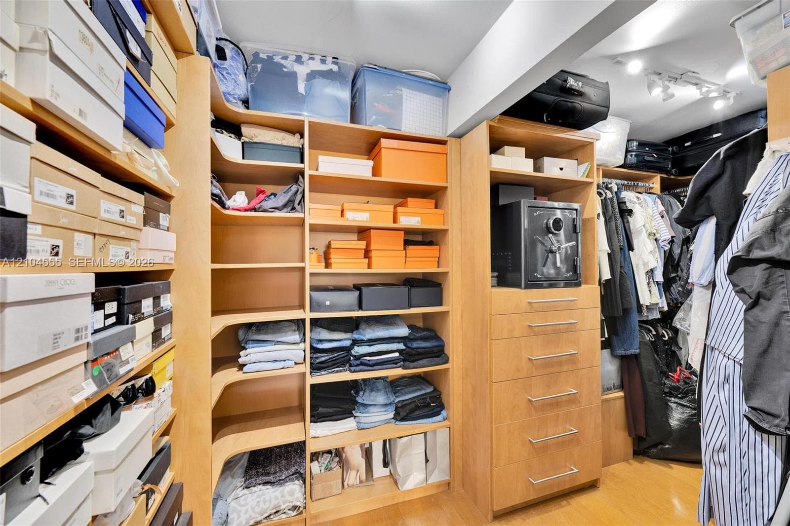 The Tiffany of Bal Harbour · #1207 in Bal Harbour - Photo 26