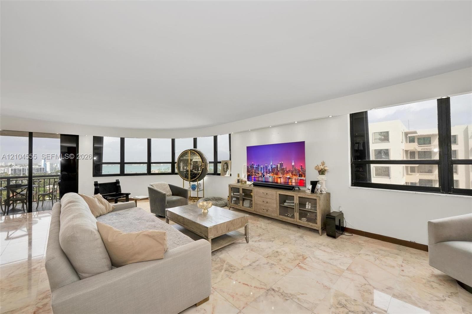 The Tiffany of Bal Harbour · #1207 in Bal Harbour - Photo 4