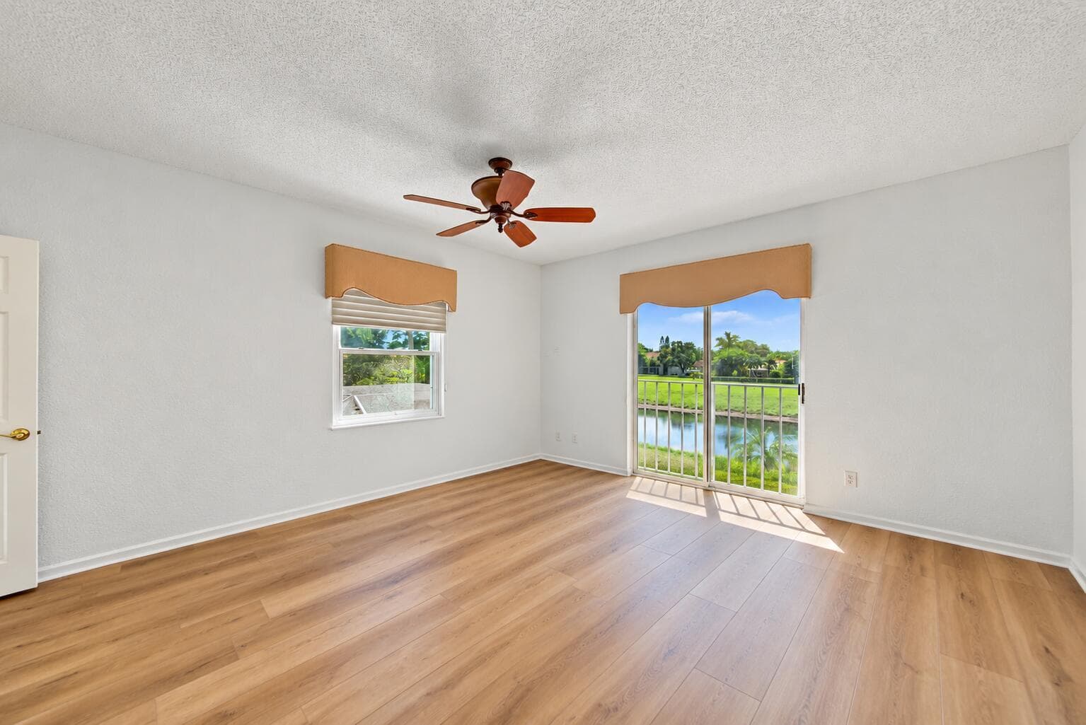 furniture virtually removed