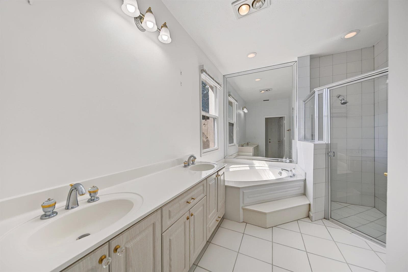 Bathroom 6