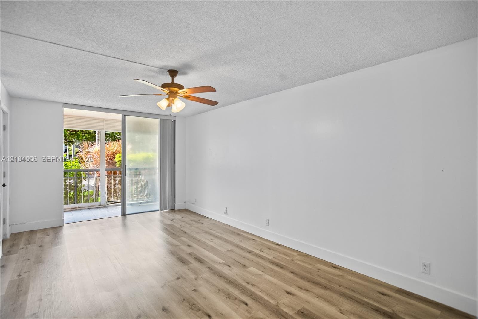 DESOTO PARK NORTH CONDO · #107 in Hallandale Beach - Photo 22