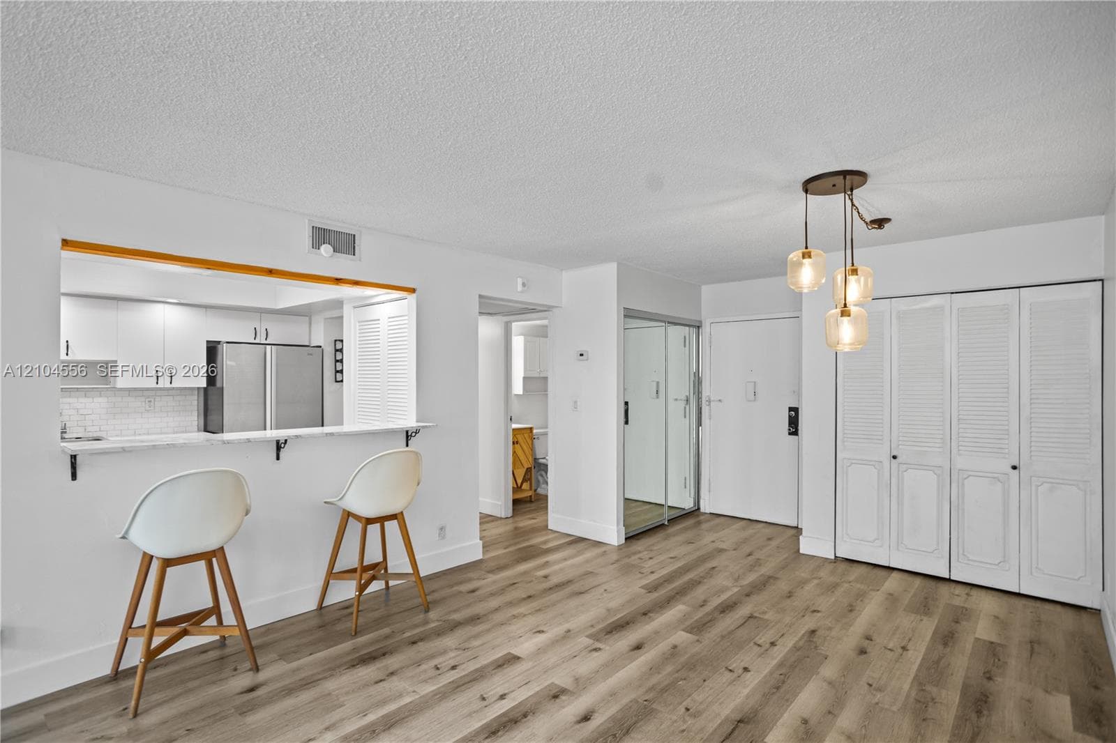 DESOTO PARK NORTH CONDO · #107 in Hallandale Beach - Photo 7