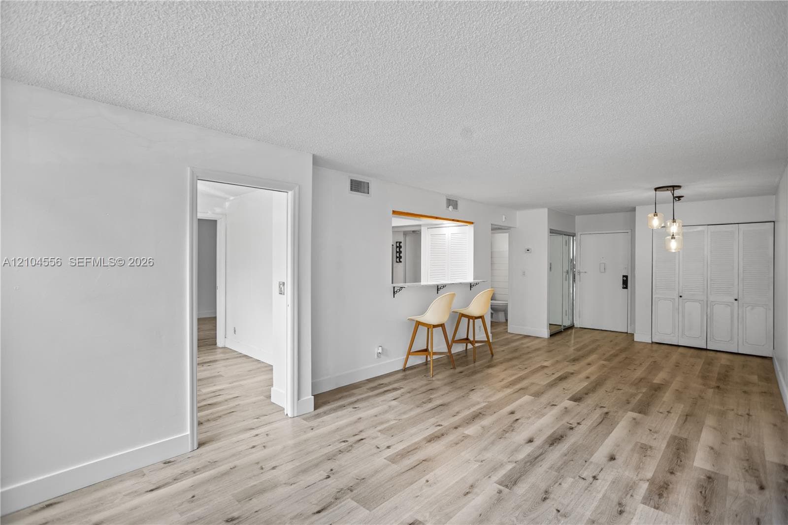 DESOTO PARK NORTH CONDO · #107 in Hallandale Beach - Photo 5