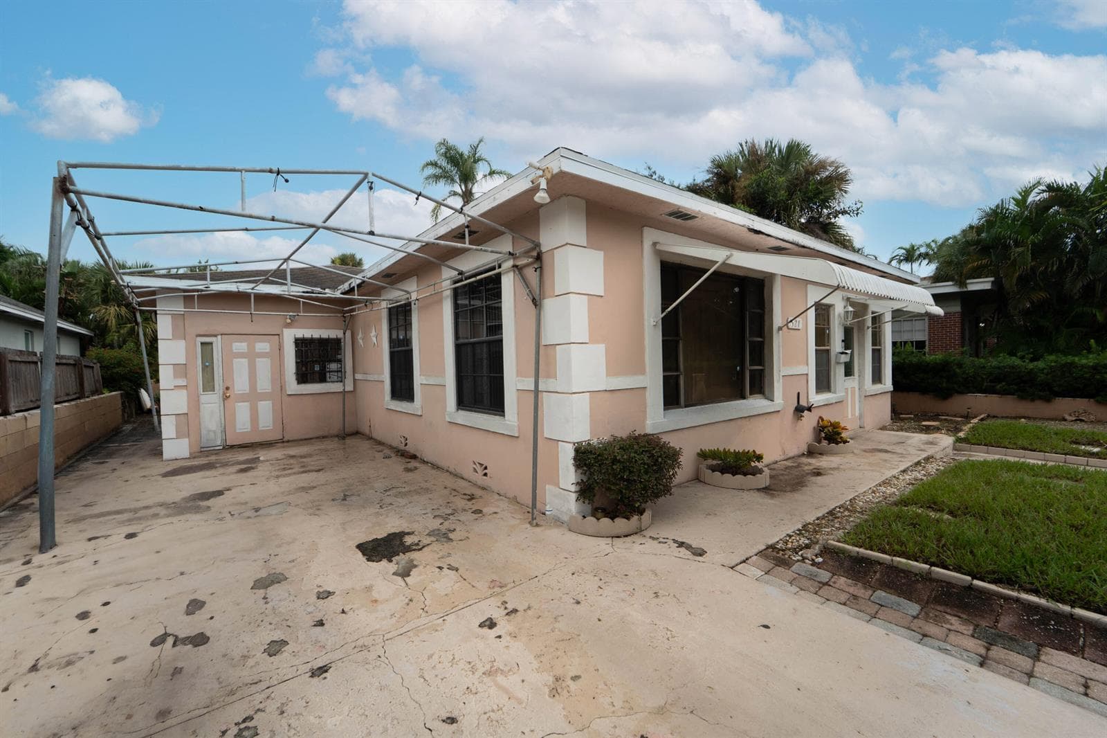 Front Exterior View of Drive-way