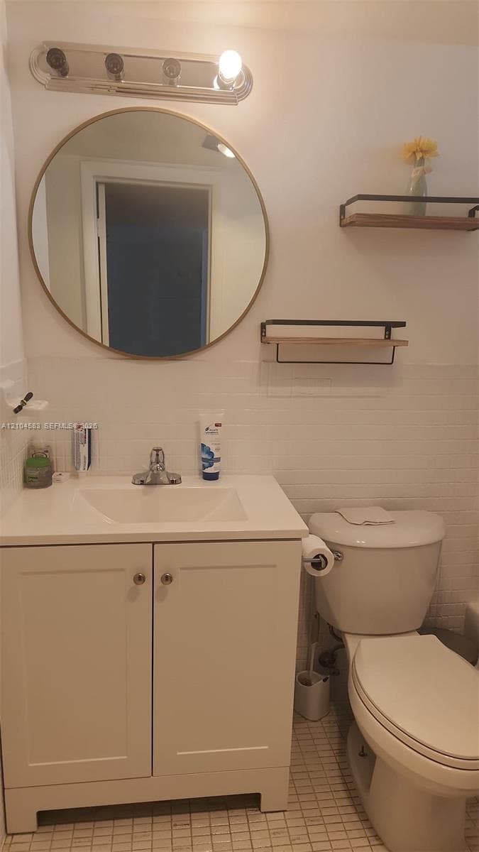 POINT EAST SEC II CONDO · #F605 in Aventura - Photo 9