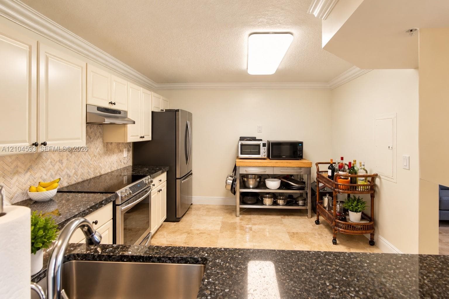SHERIDAN BEACH CLUB CONDO · #405 in Dania Beach - Photo 13