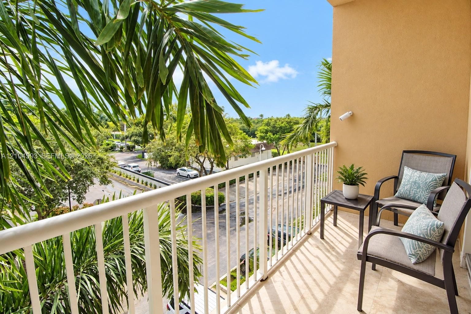 SHERIDAN BEACH CLUB CONDO · #405 in Dania Beach - Photo 7