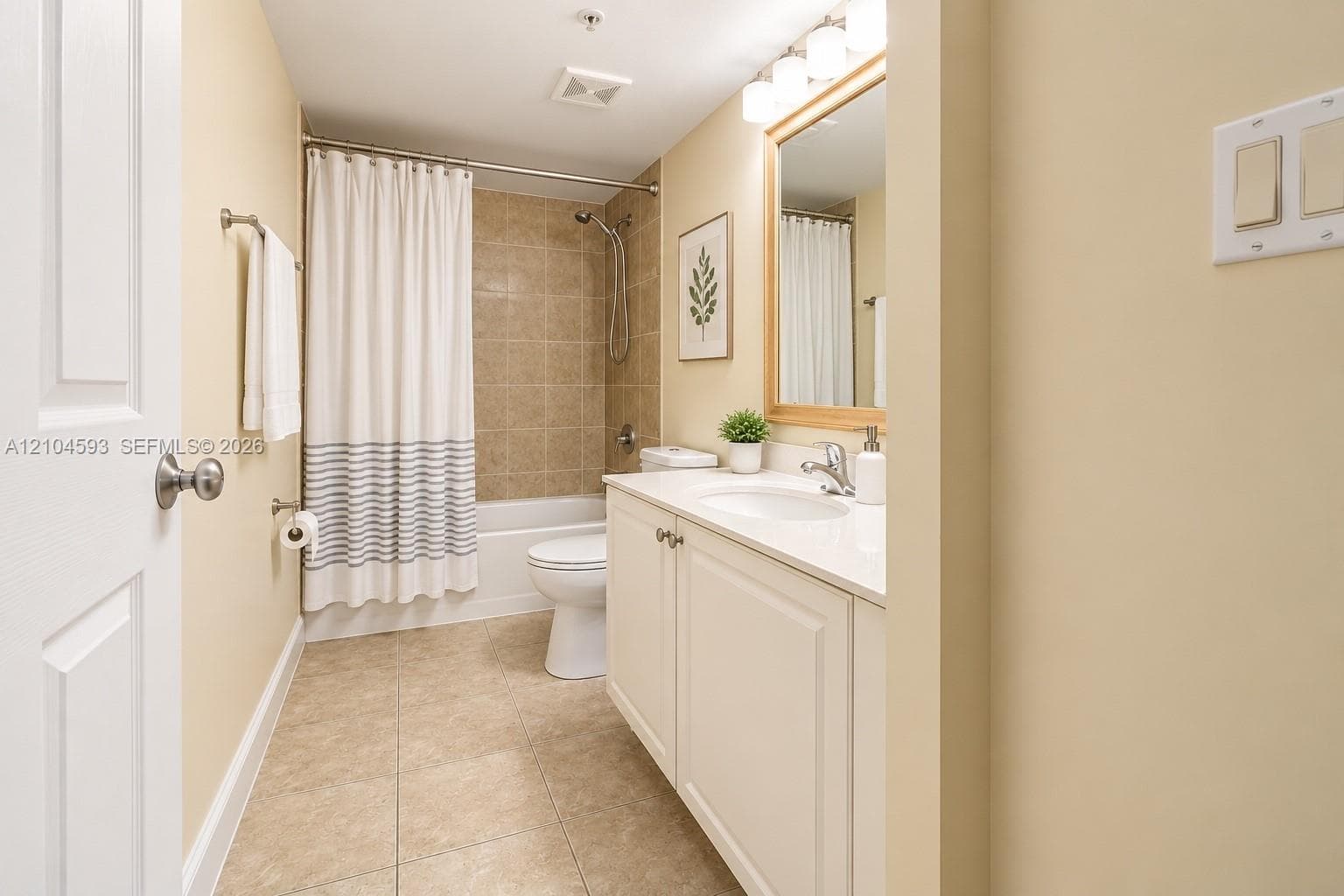 SHERIDAN BEACH CLUB CONDO · #405 in Dania Beach - Photo 24