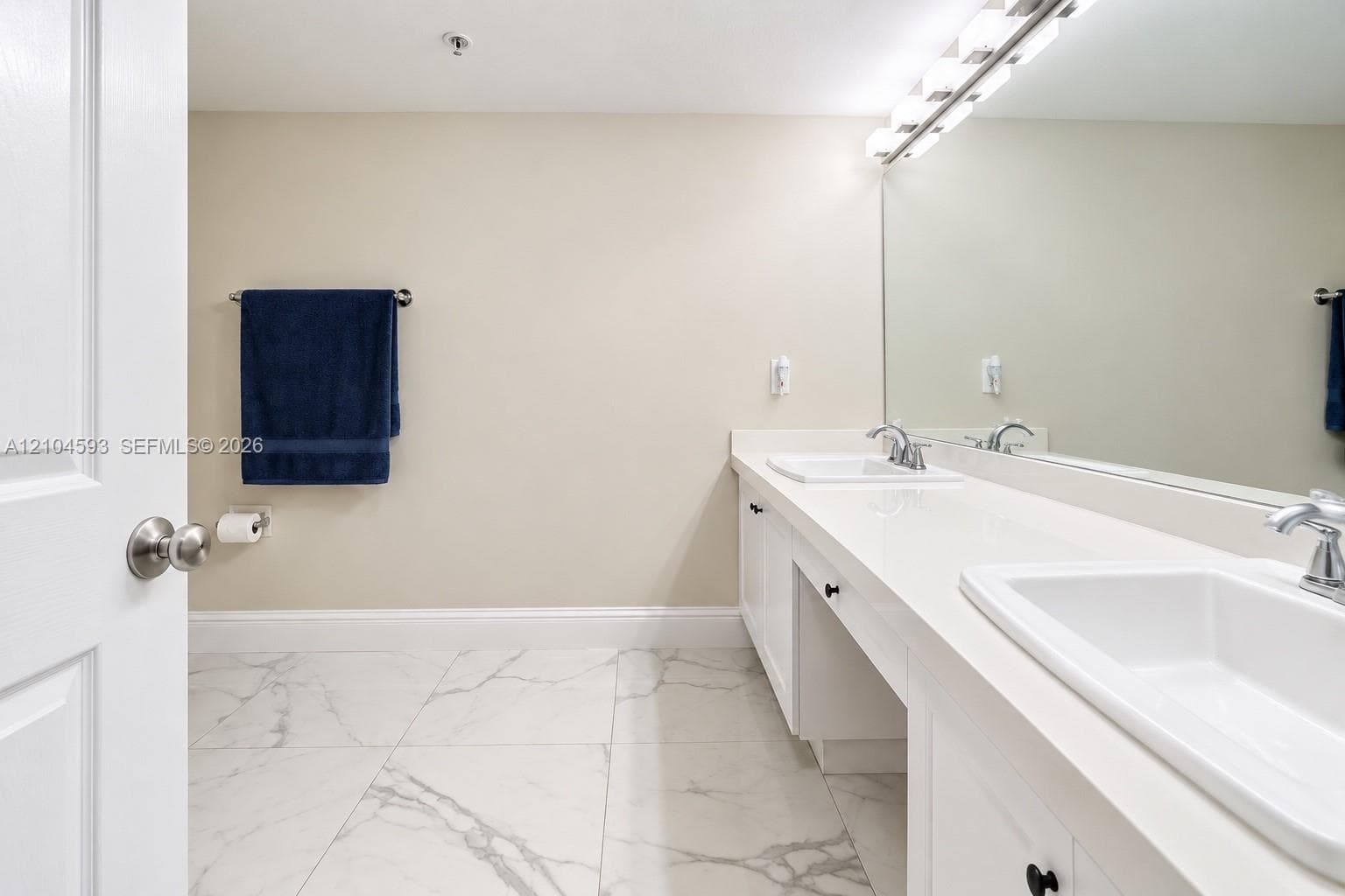 SHERIDAN BEACH CLUB CONDO · #405 in Dania Beach - Photo 19