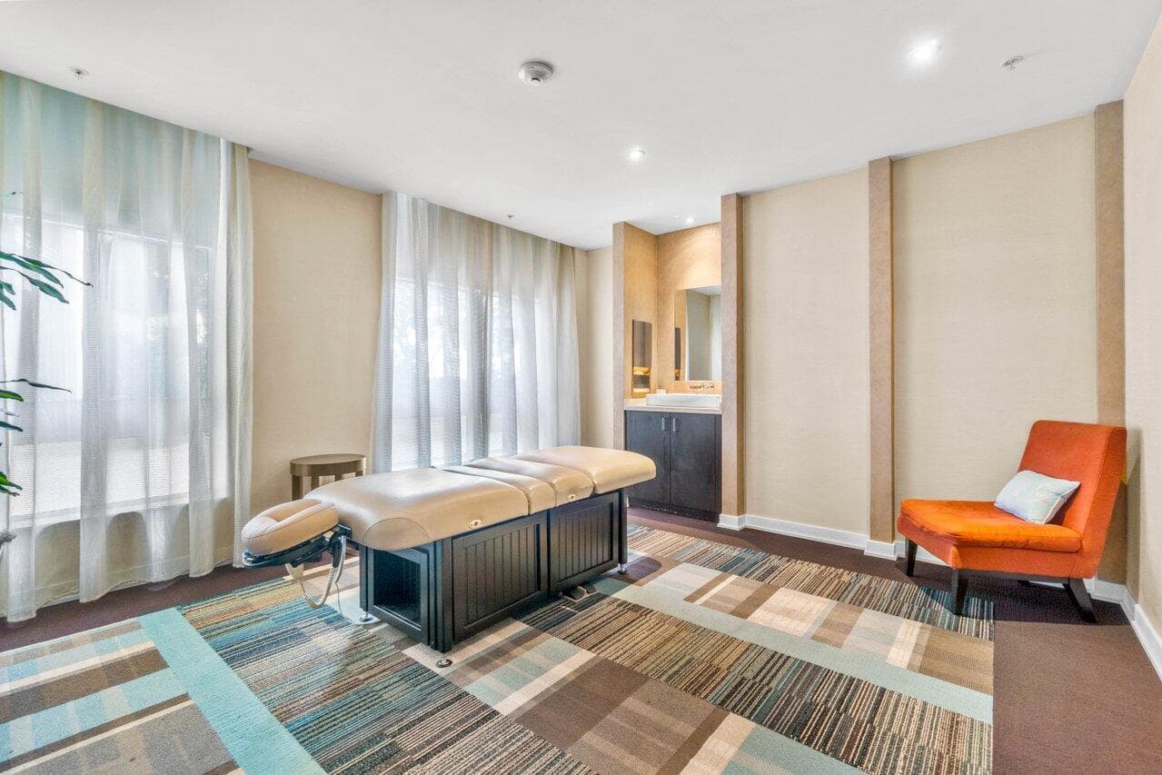22bCPST Private Massage Studio