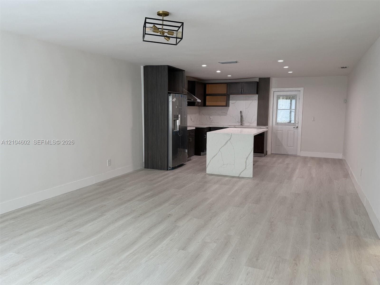 3954 NW 182nd Ln photo 5