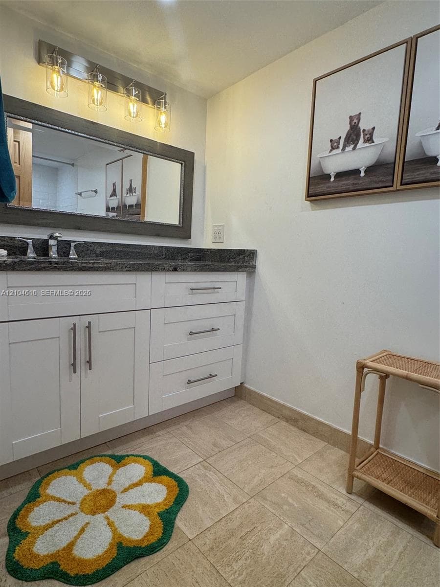 SUMMIT CONDO · #1504N in Hollywood - Photo 19