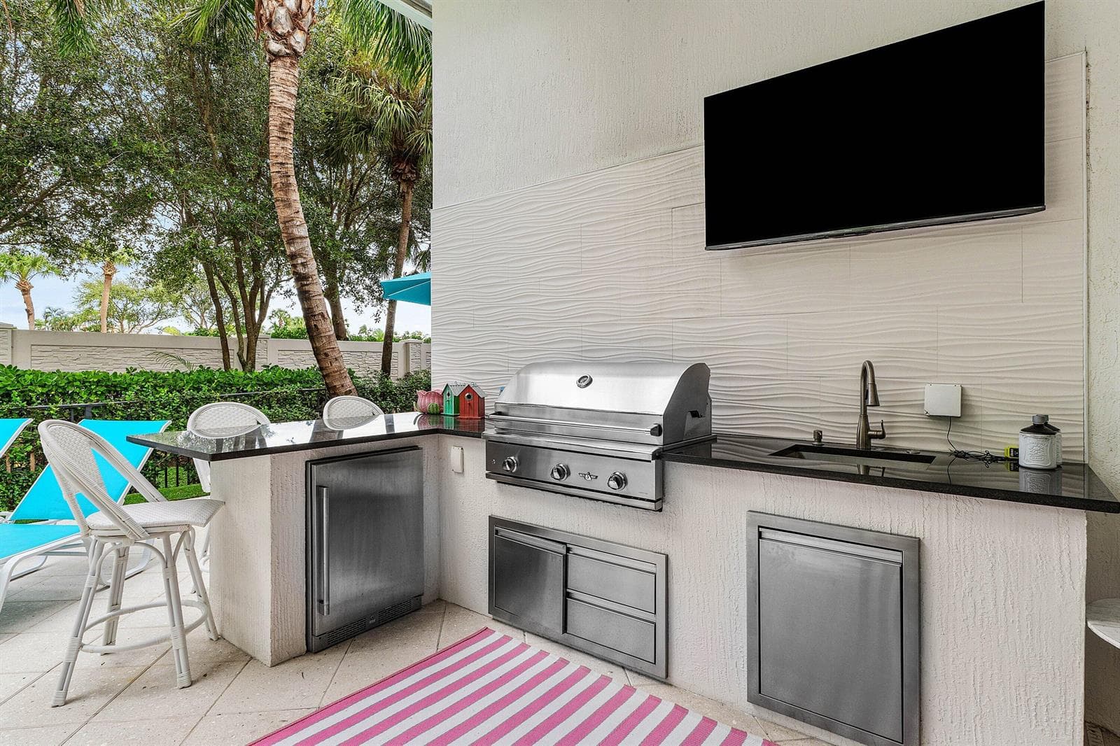 Summer Kitchen