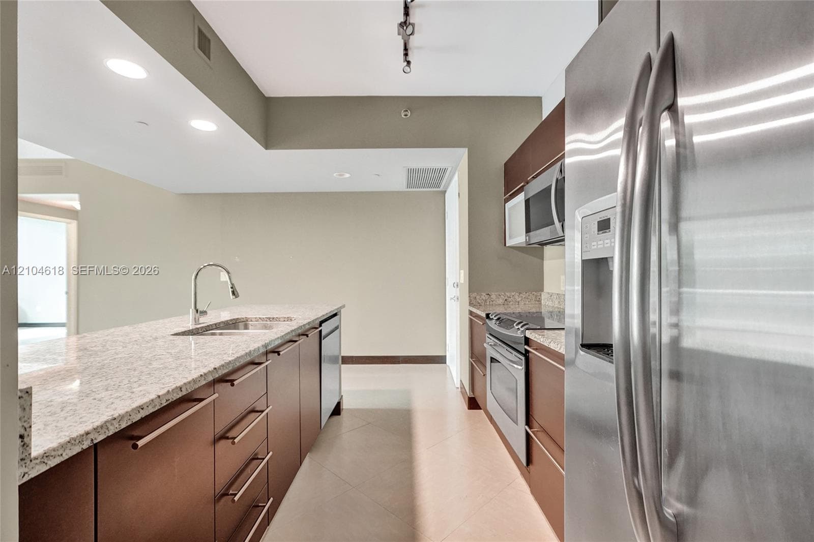 The Plaza on Brickell West · #1106 in Miami - Photo 4