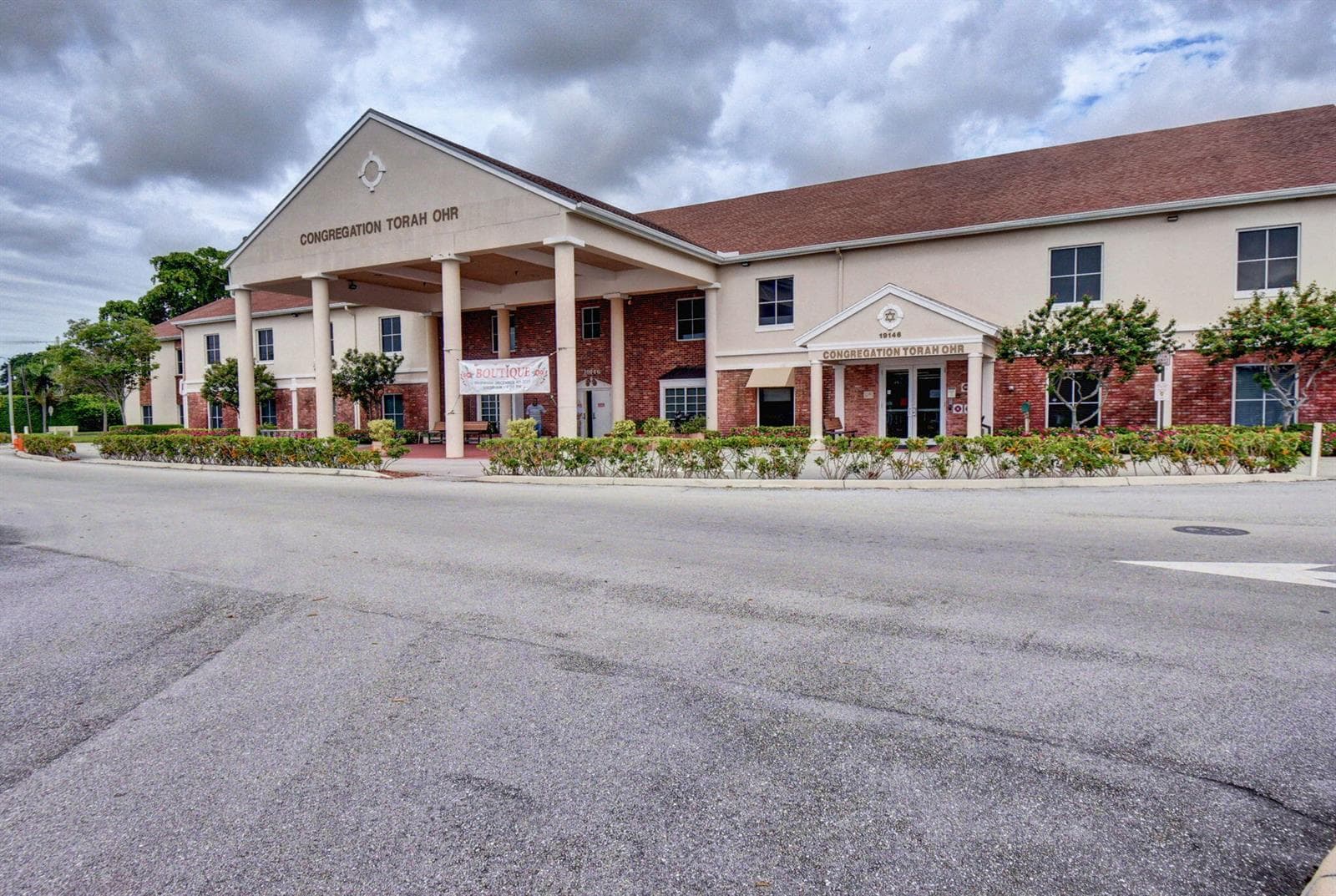57-web-or-mls-Century Village (24)