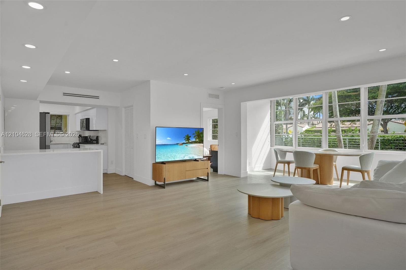 Pine Tree Waterway Condo · #101 in Miami Beach - Photo 1