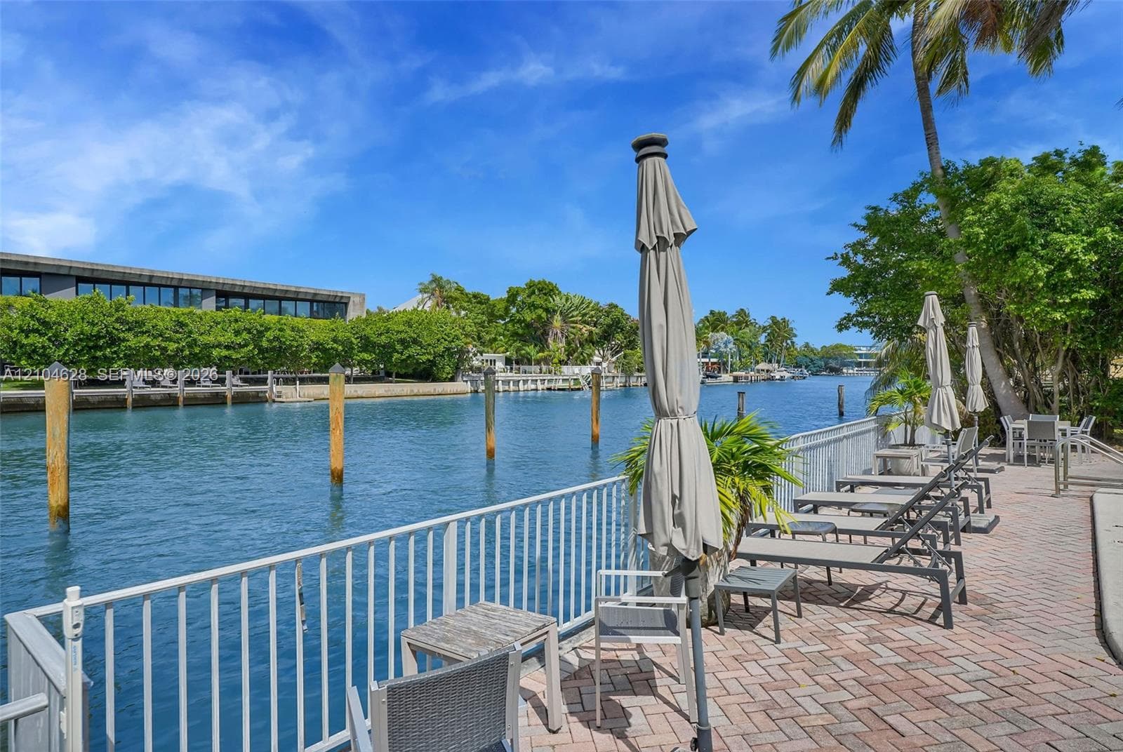 Pine Tree Waterway Condo · #101 in Miami Beach - Photo 19