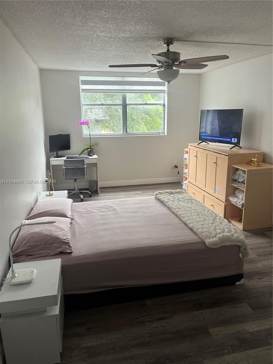 Bayview Palms Condo · #334 in North Miami - Photo 16