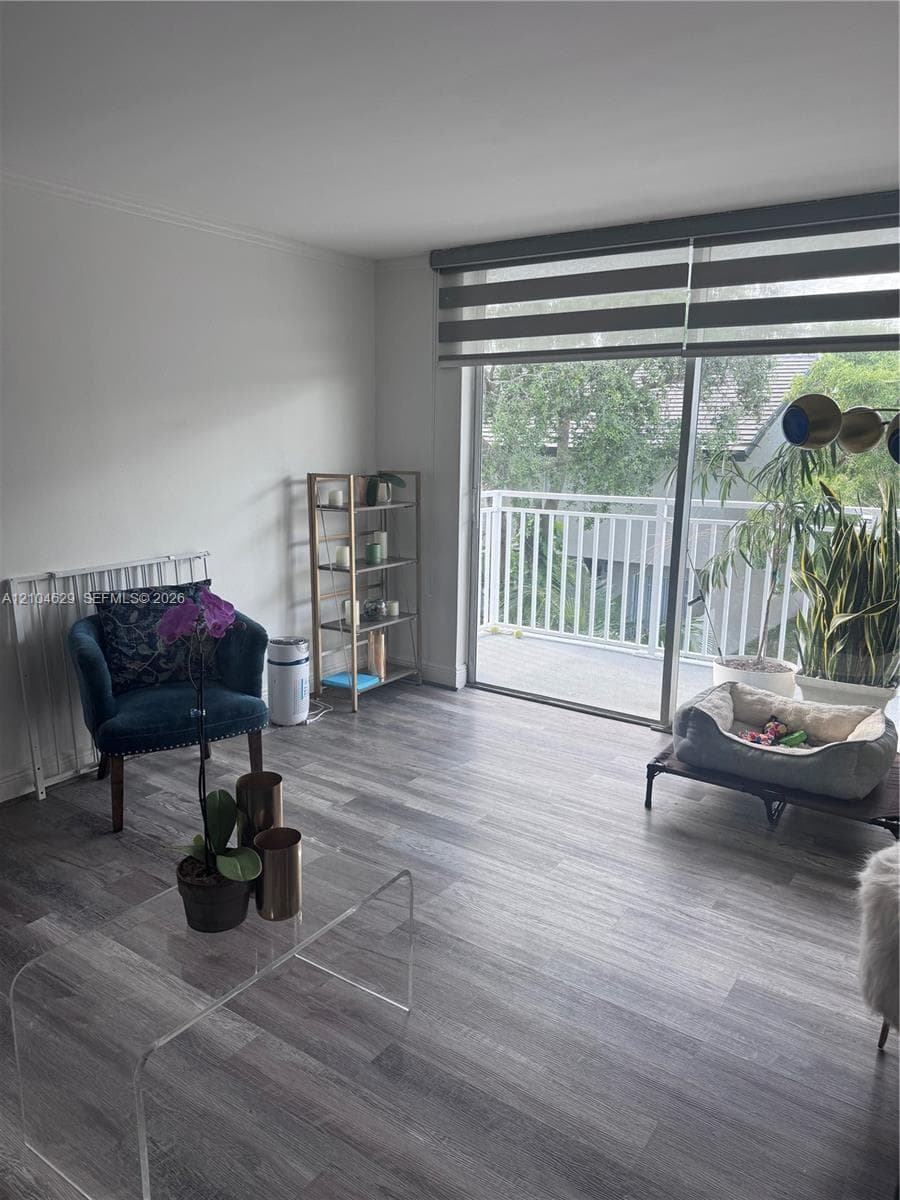 Bayview Palms Condo · #334 in North Miami - Photo 8