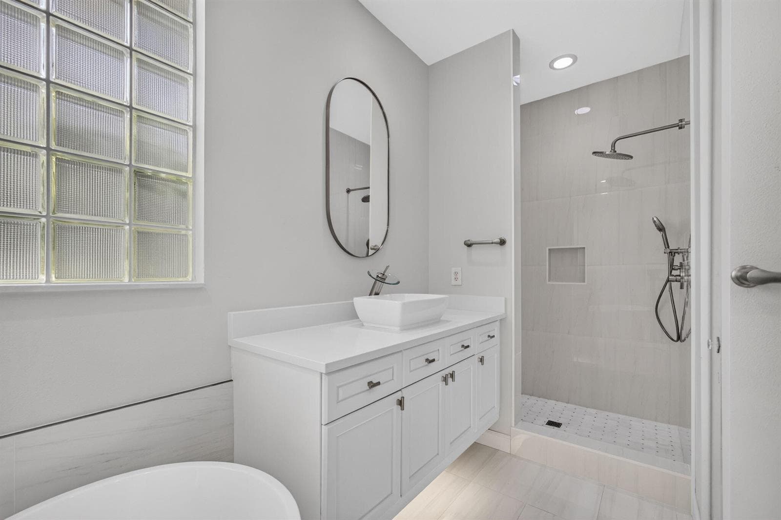 57-web-or-mls-5D1A6149