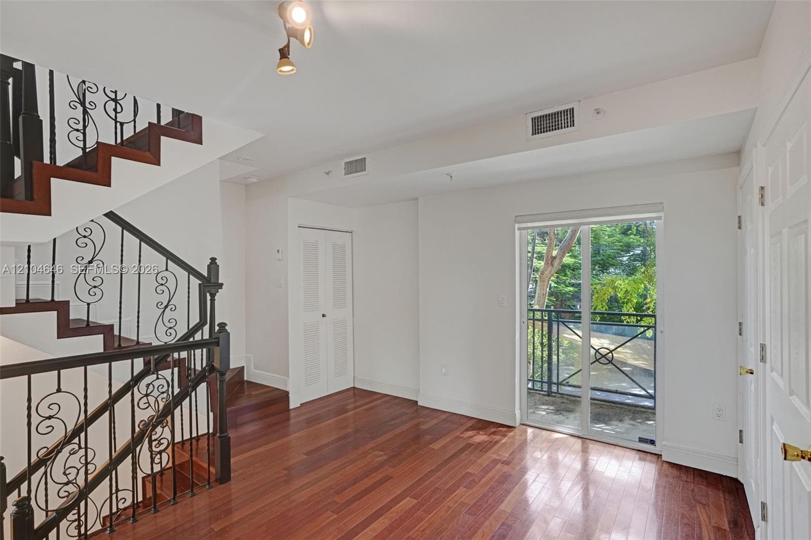 3056 Bird Ave #B photo 16