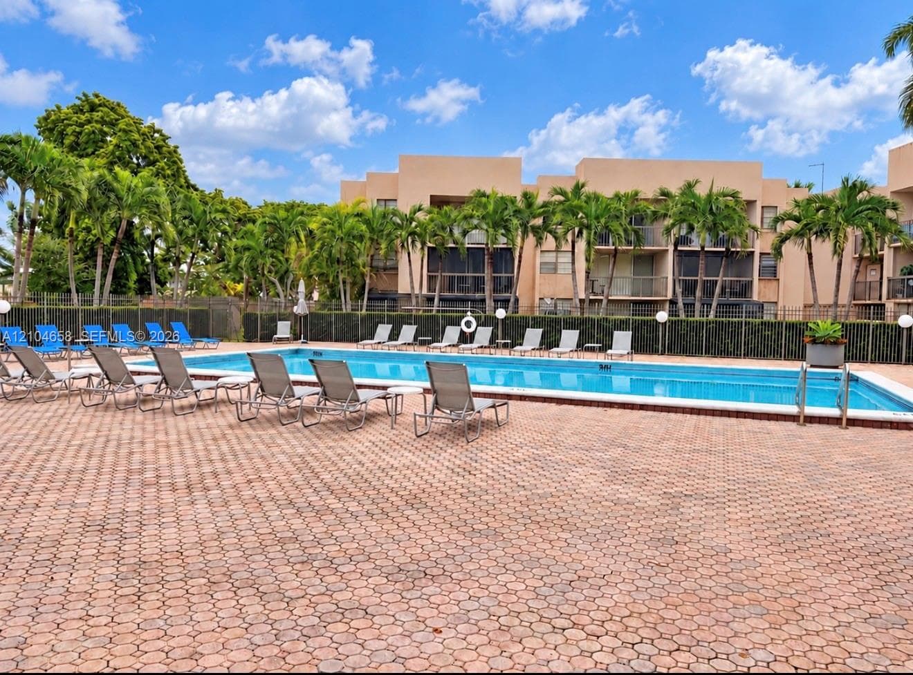 THE GARDENS OF KENDALL CO · #311 in Miami - Photo 6