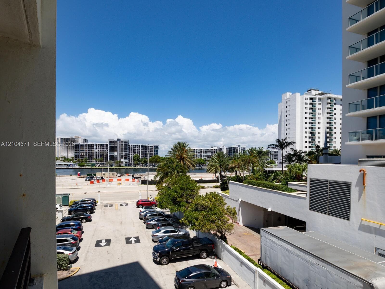 ALEXANDER TOWERS CONDO · #305 in Hollywood - Photo 15