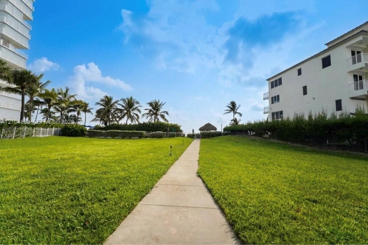 Boca Reef · #2050 in Boca Raton - Photo 41