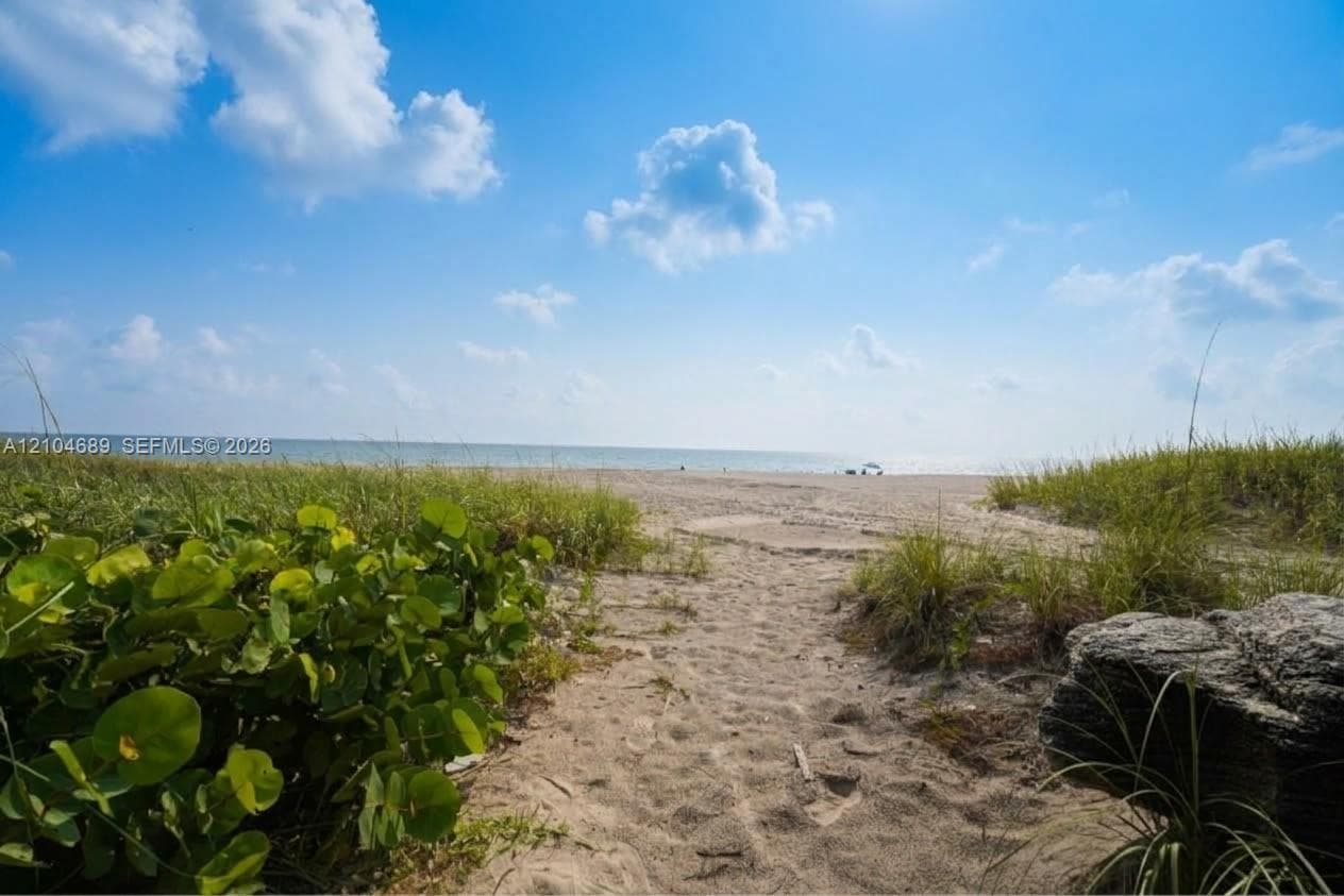 Boca Reef · #2050 in Boca Raton - Photo 39