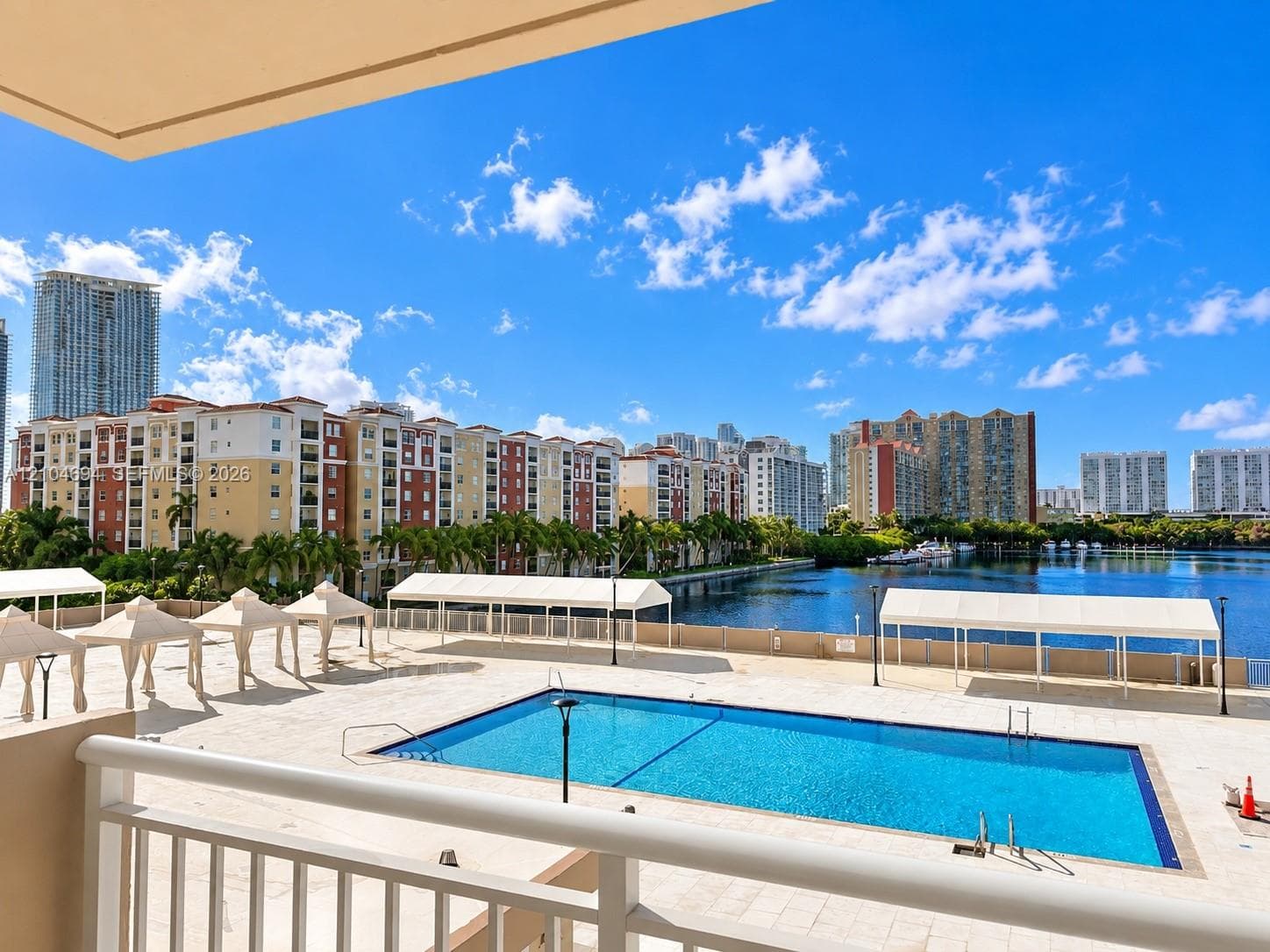 WINSTON TOWERS 100 CONDO · #420 in Sunny Isles Beach - Photo 17