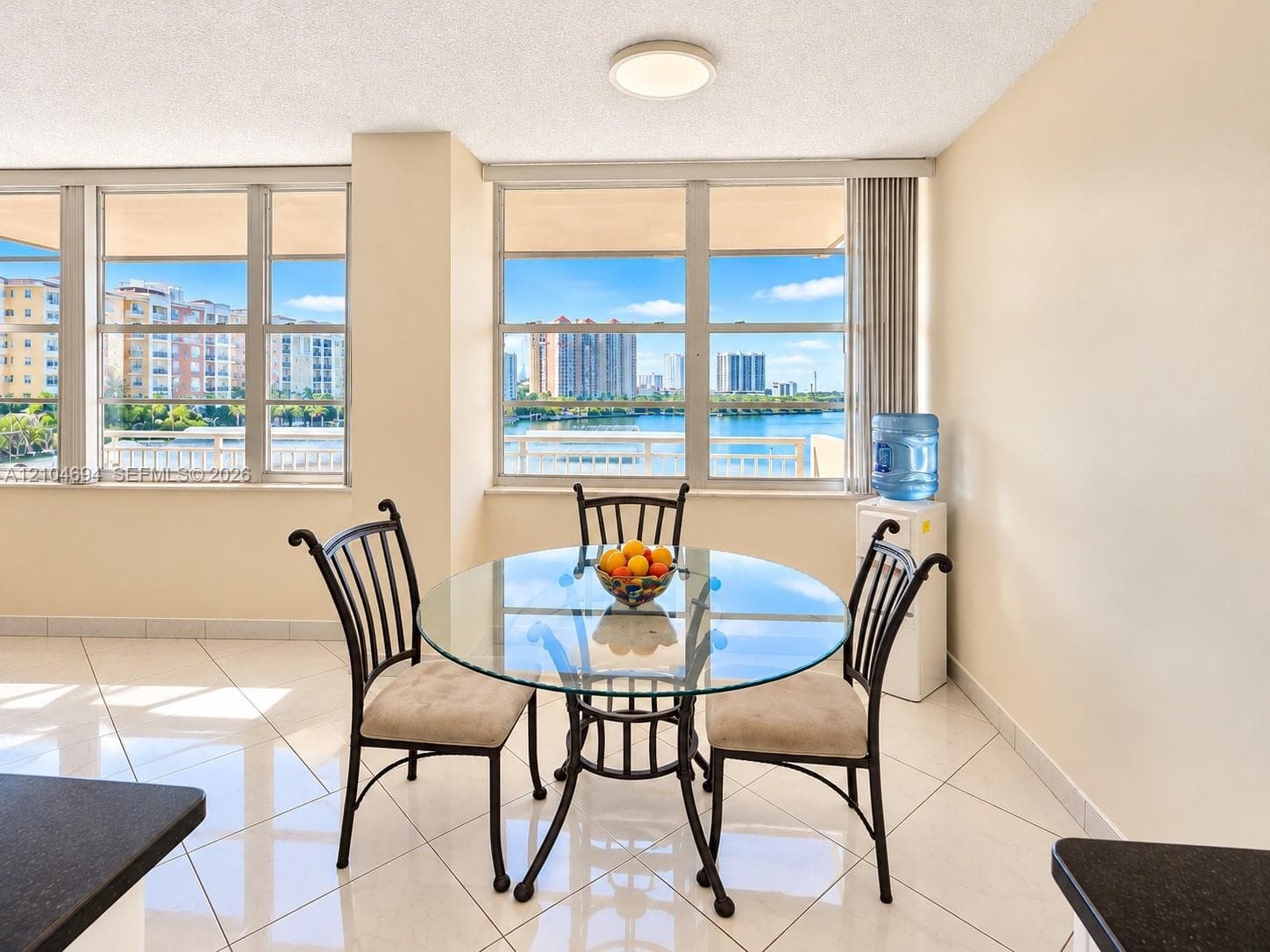 WINSTON TOWERS 100 CONDO · #420 in Sunny Isles Beach - Photo 5