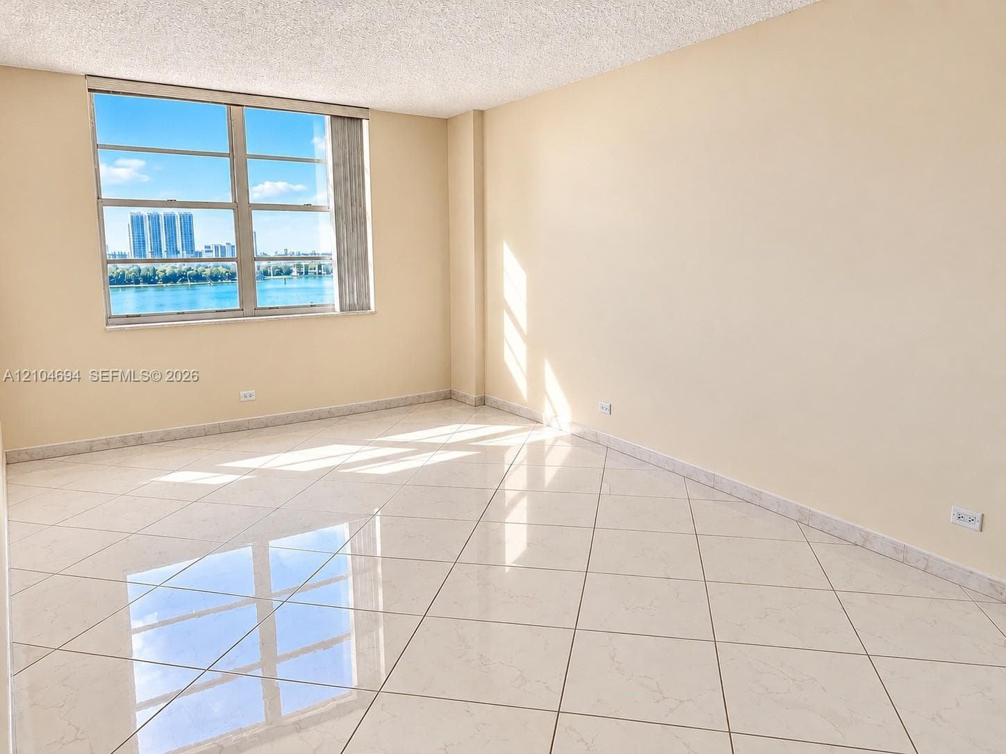 WINSTON TOWERS 100 CONDO · #420 in Sunny Isles Beach - Photo 8