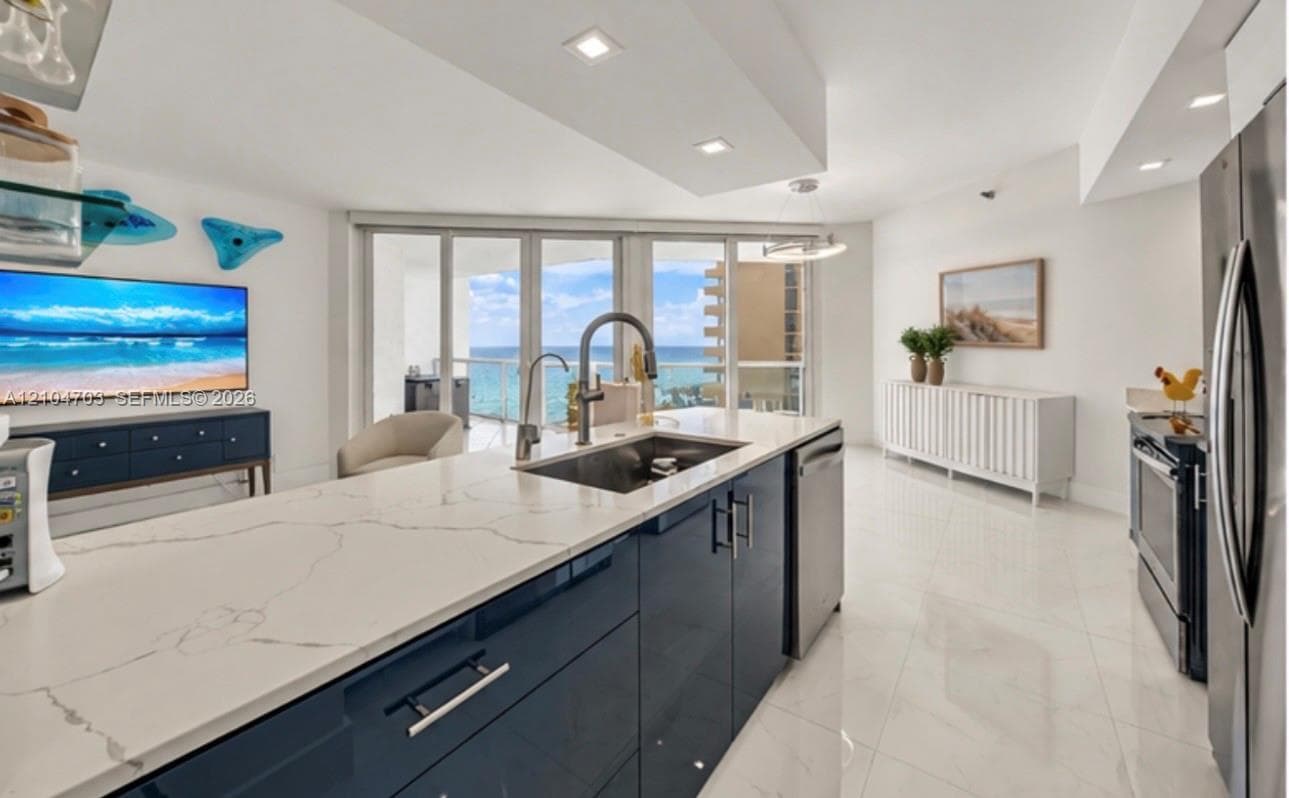 Oceania I · #712 in Sunny Isles Beach - Photo 4