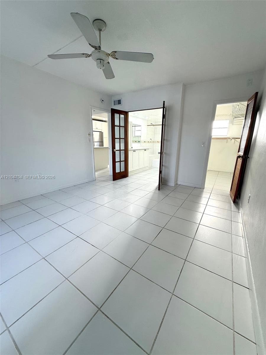 BISC LAKE GARDENS NO 2 BL · #K107 in Aventura - Photo 13